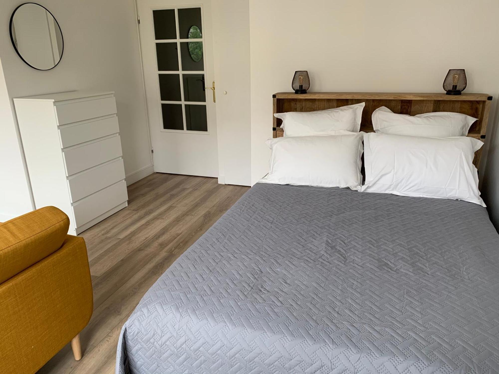 Beautiful Studio Located South Of Paris Bourg-la-Reine Cameră foto